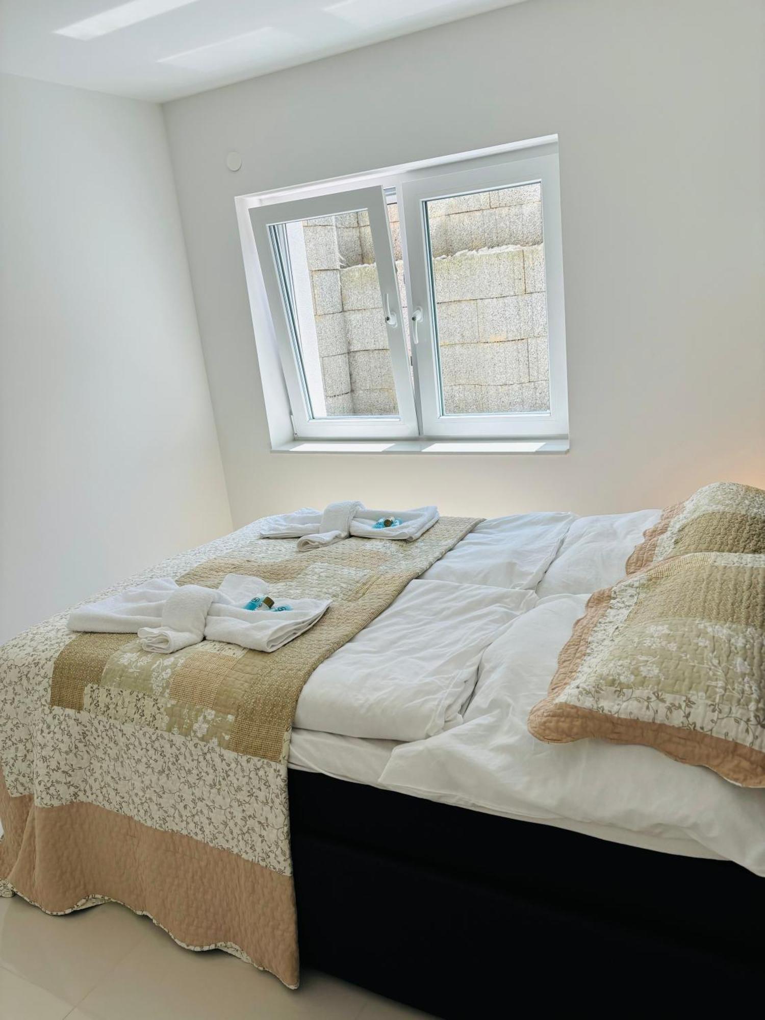 Modern Living In Hamburg-Wandsbek Self Check-In 2X Schlafzimmer 1X Schlafsofa Kültér fotó